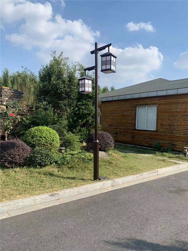 4米经典仿古路灯