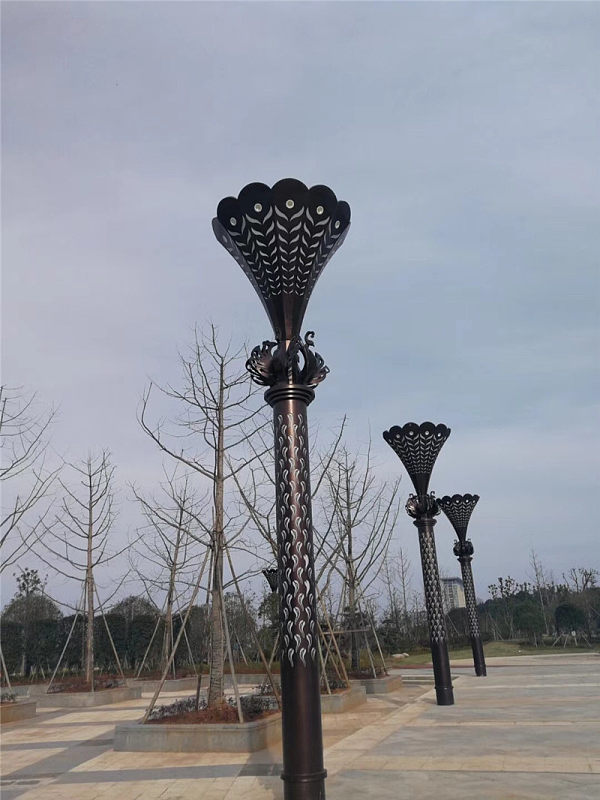 4.5米组合造型景观灯