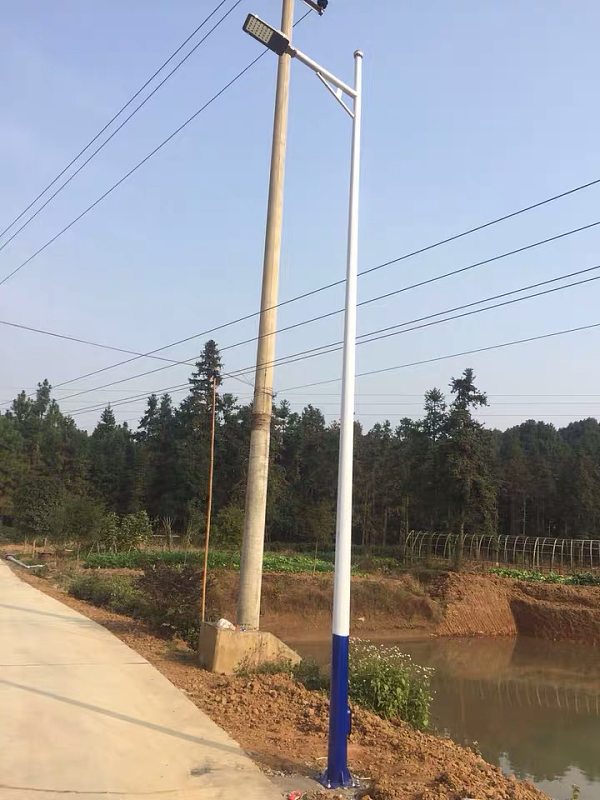 6米60瓦A字市电路灯