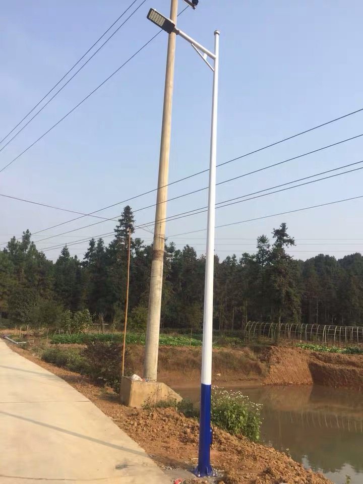 6米60瓦A字市电路灯